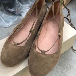 Madewell ballet suede flats